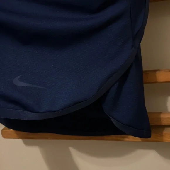 Worn once! Great Nike Dri-fit skort - Picture 4 of 4